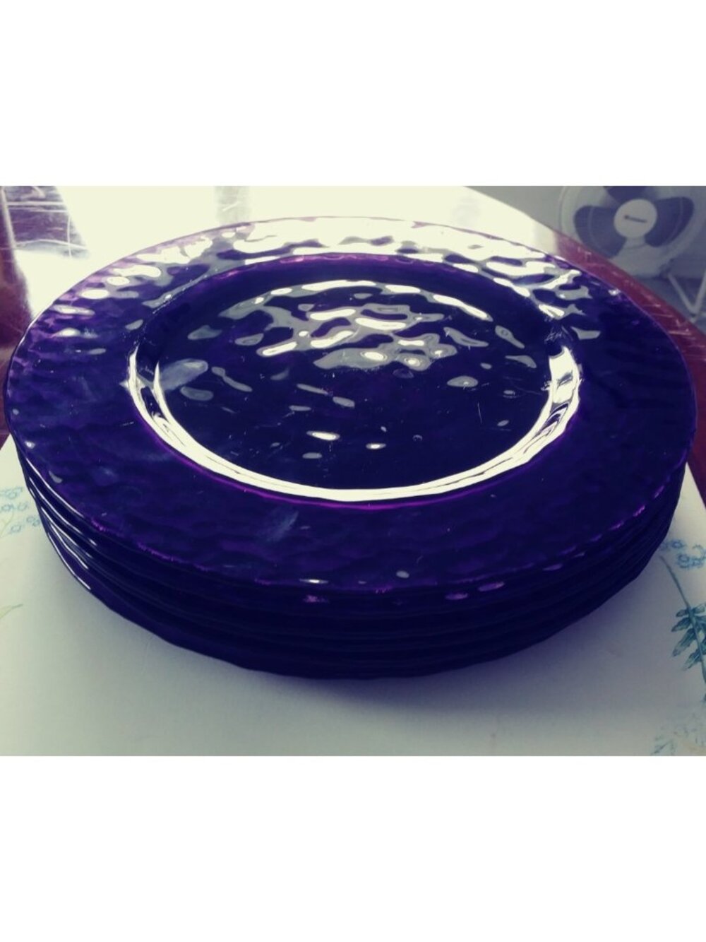 6 Bormioli Rocco Palatina Amethyst Purple Dinner Plates Hammered Glass 9 5/8” EC
